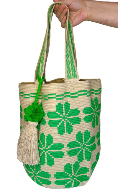 Two-tone Wayuú Mochila in Green Threat