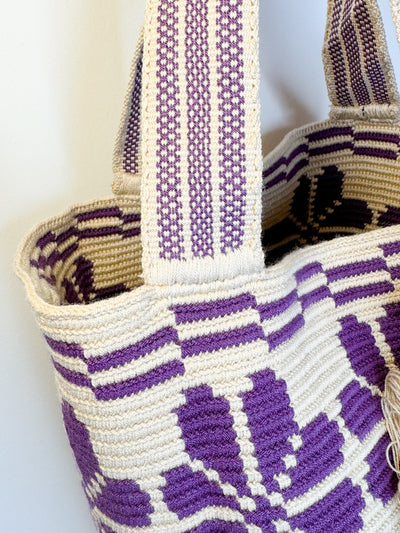 Two-tone Wayuú Mochila in Purple Threat 1