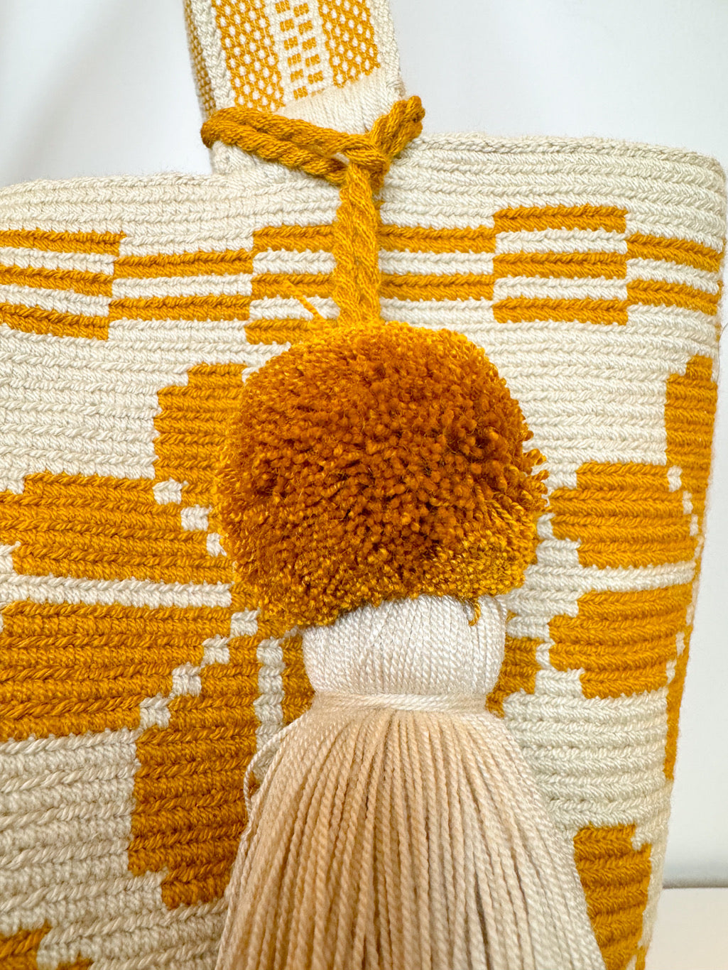 Two-tone Wayuú Mochila in Mustard Threat