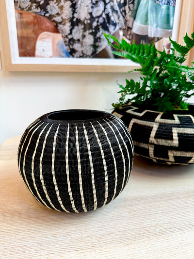 Werregue Bubble Black Vase Med.