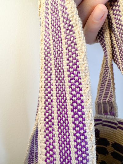 Two-tone Wayuú Mochila in Purple Threat 4