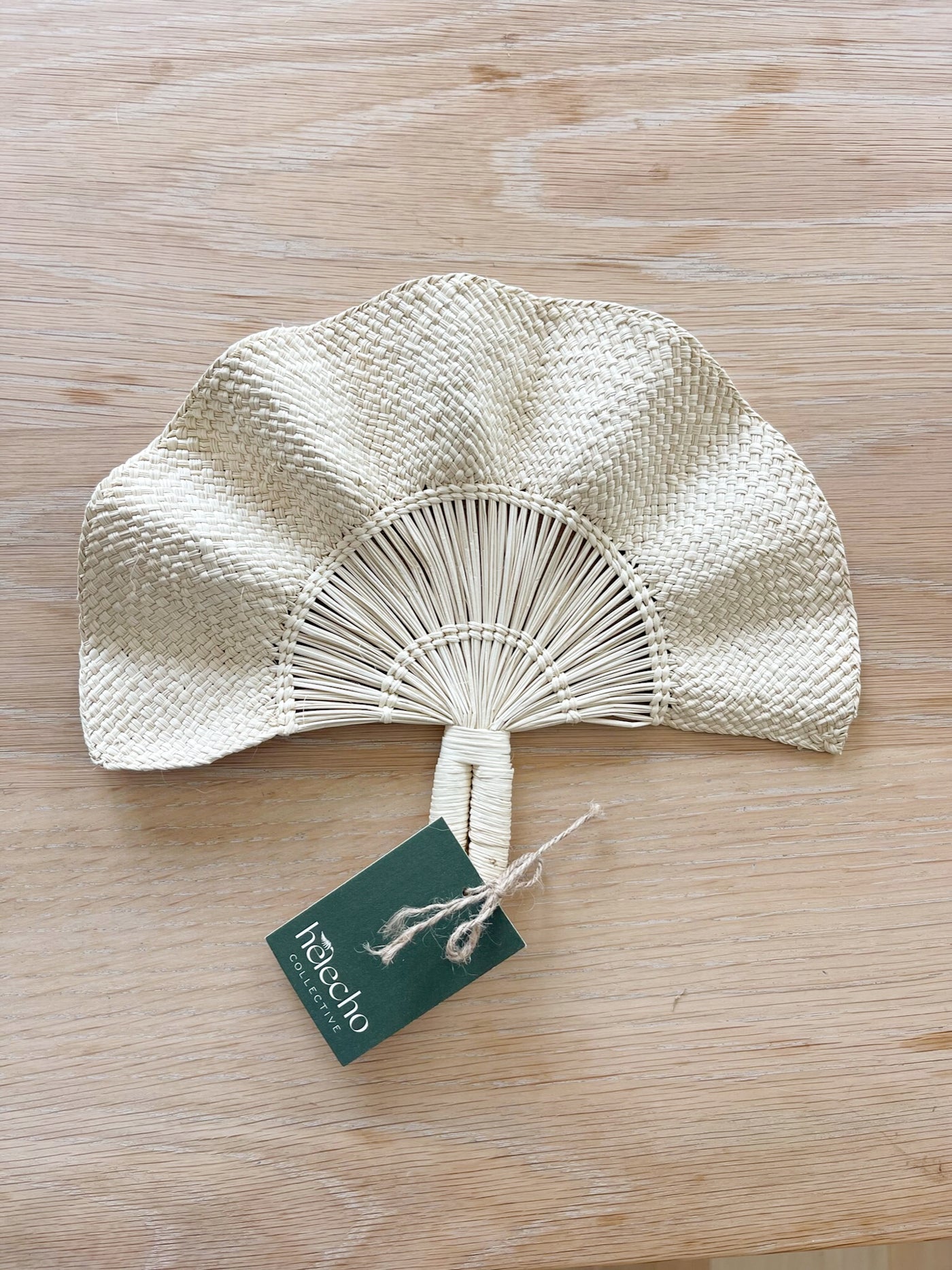 Iraca Hand Fan by Helecho