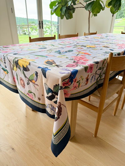 Alegría Tablecloth by Muzaluci