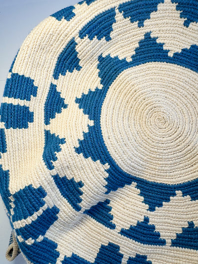 Two-tone Wayuú Mochila in Blue Threat 