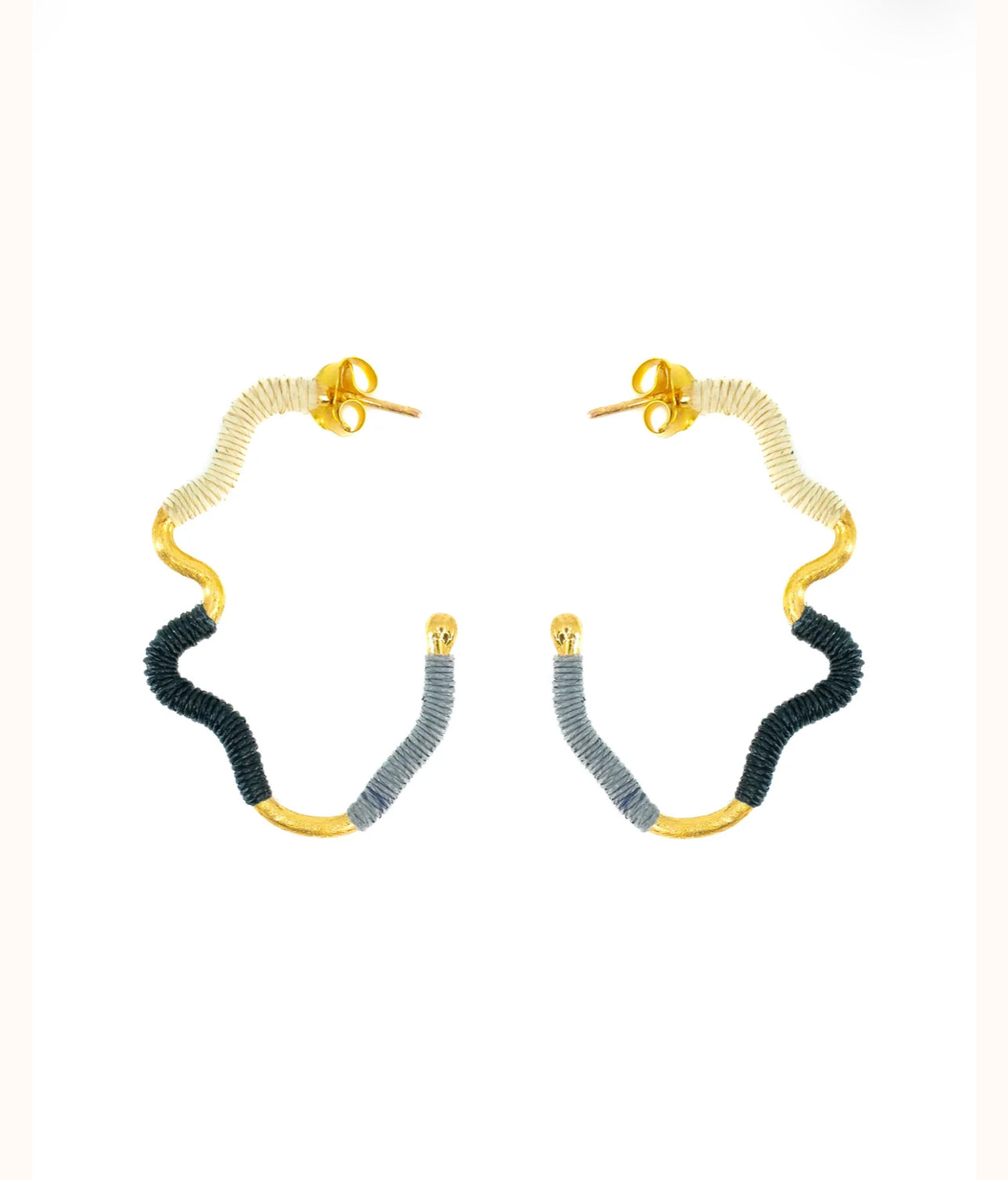 Bonelia Hoops by Bamboleira