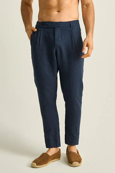 Linen Trousers by Ilot